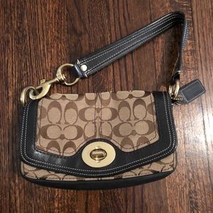 Coach Signature Bag